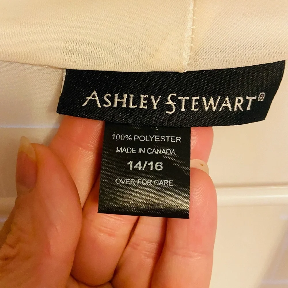 Ashley Stewart Floral Sleeveless and Sheer Size 14/16 NWOT - Picture 3 of 8